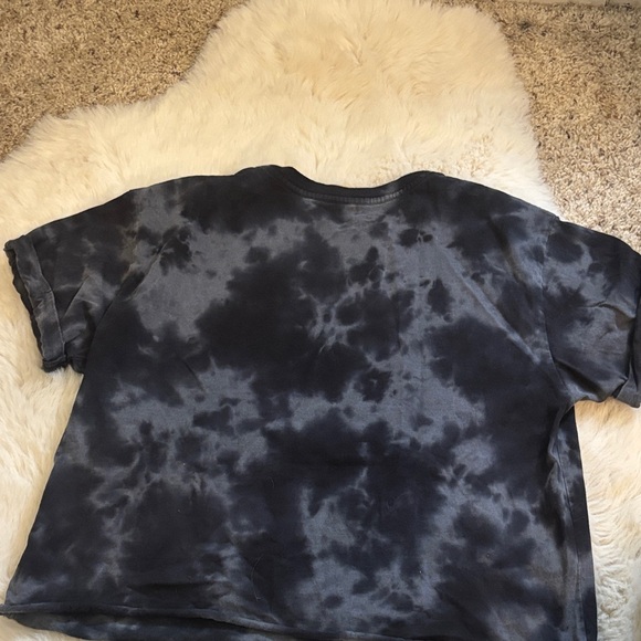 Pure Barre Black Tie-Dye Crop Tee with Pink Heart Logo - Picture 3 of 3